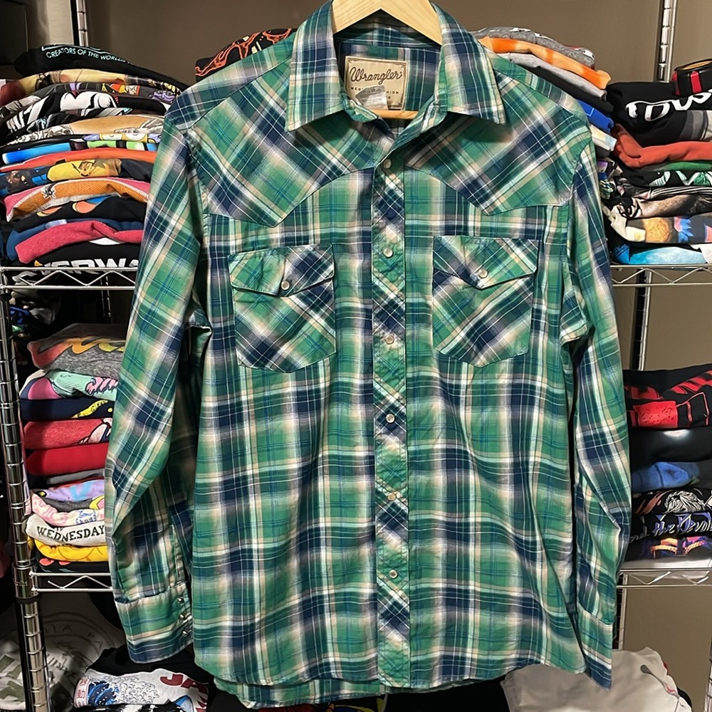 Wrangler Men's Green Peral Snap Plaid Shirt